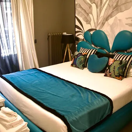 Xcross Guest house 4*